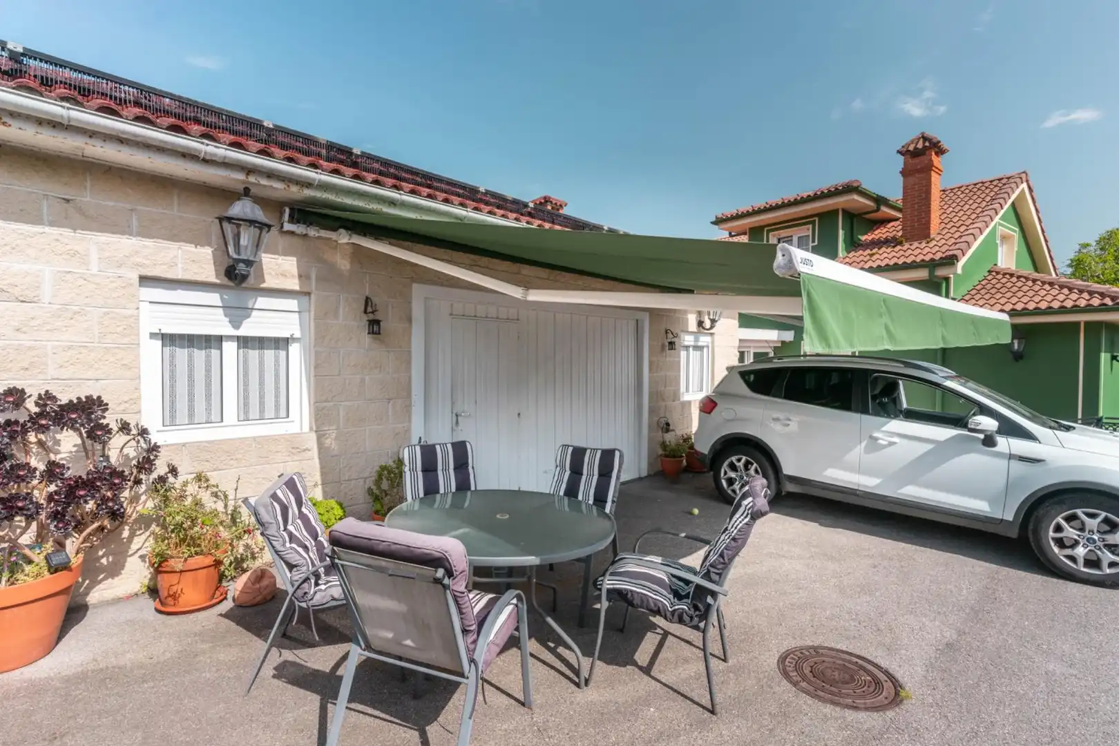 Terrassa de Casa o xalet en venda en Muros de Nalón amb Calefacció, Jardí privat i Terrassa