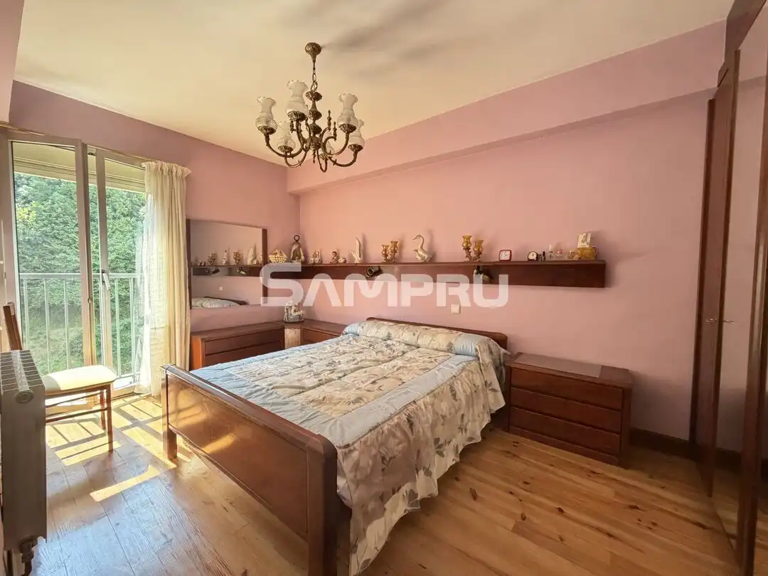 Habitación de Piso en venta en Bergara con Calefacción