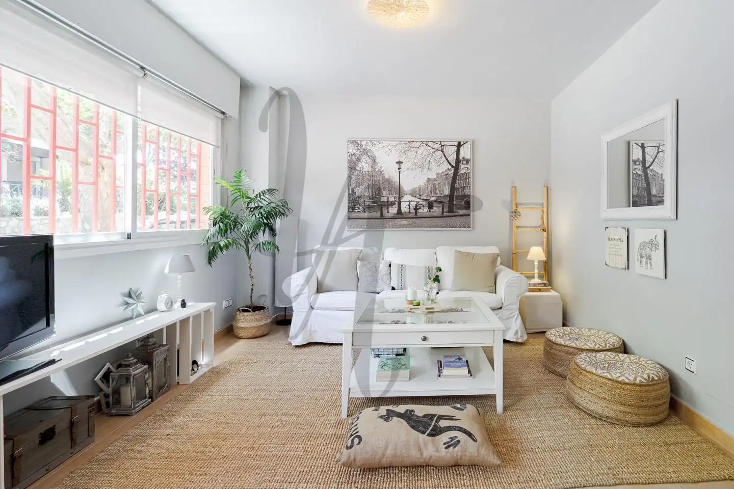 Wohnzimmer von Erdgeschoss zur Miete in San Sebastián de los Reyes mit Heizung