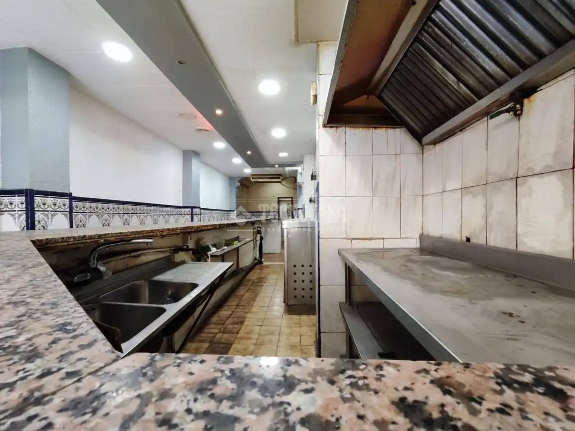Business premises for sale in Av. de Dílar, imagen 11