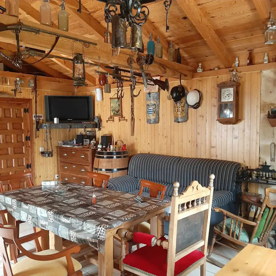 Casa rústica con jardín en venta en Santa María la Real de Nieva, imagen 3