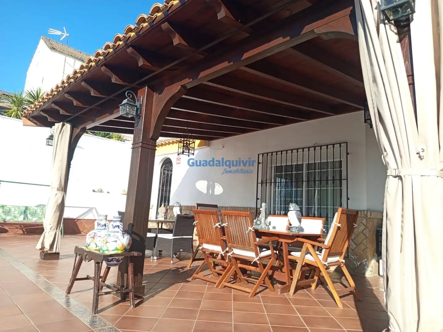 Chalet con piscina en venta en Cerros de Montequinto, imagen 4