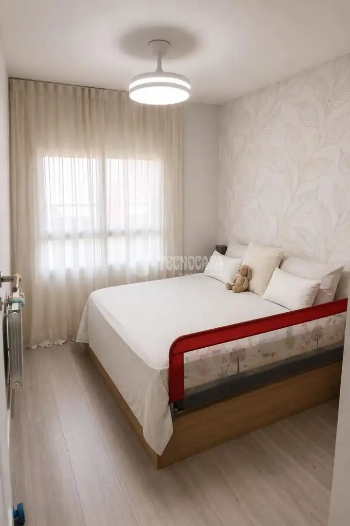 Habitación de Ático en venta en Parla con Aire acondicionado, Calefacción y Terraza