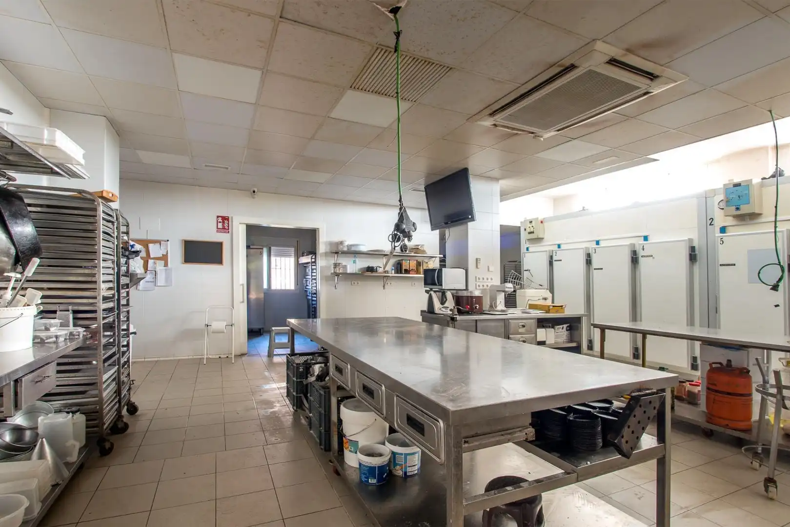 Cocina de Casa o chalet en venta en Murcia con Aire acondicionado, Calefacción y Jardín privado