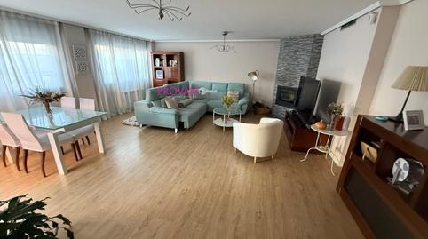 Foto 3 de Casa adosada en venda a Los Hueros, Villalbilla