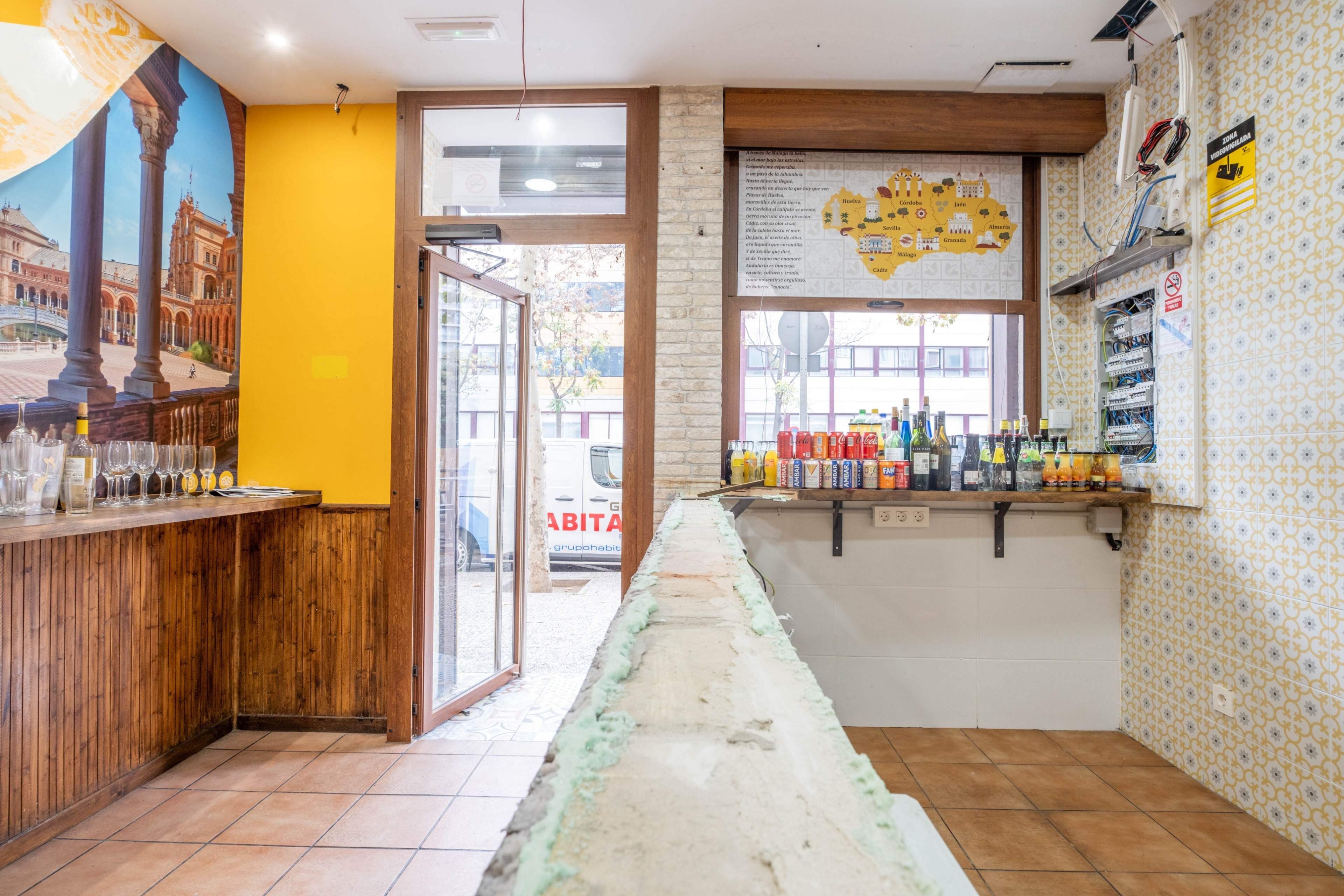 Local de lloguer en  Zaragoza Capital