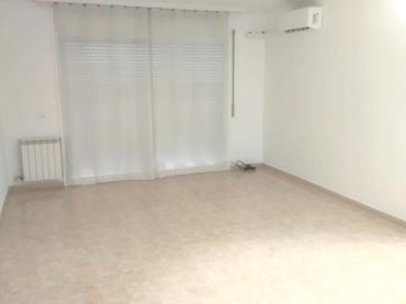 Piso con balcón en venta en Llagostera