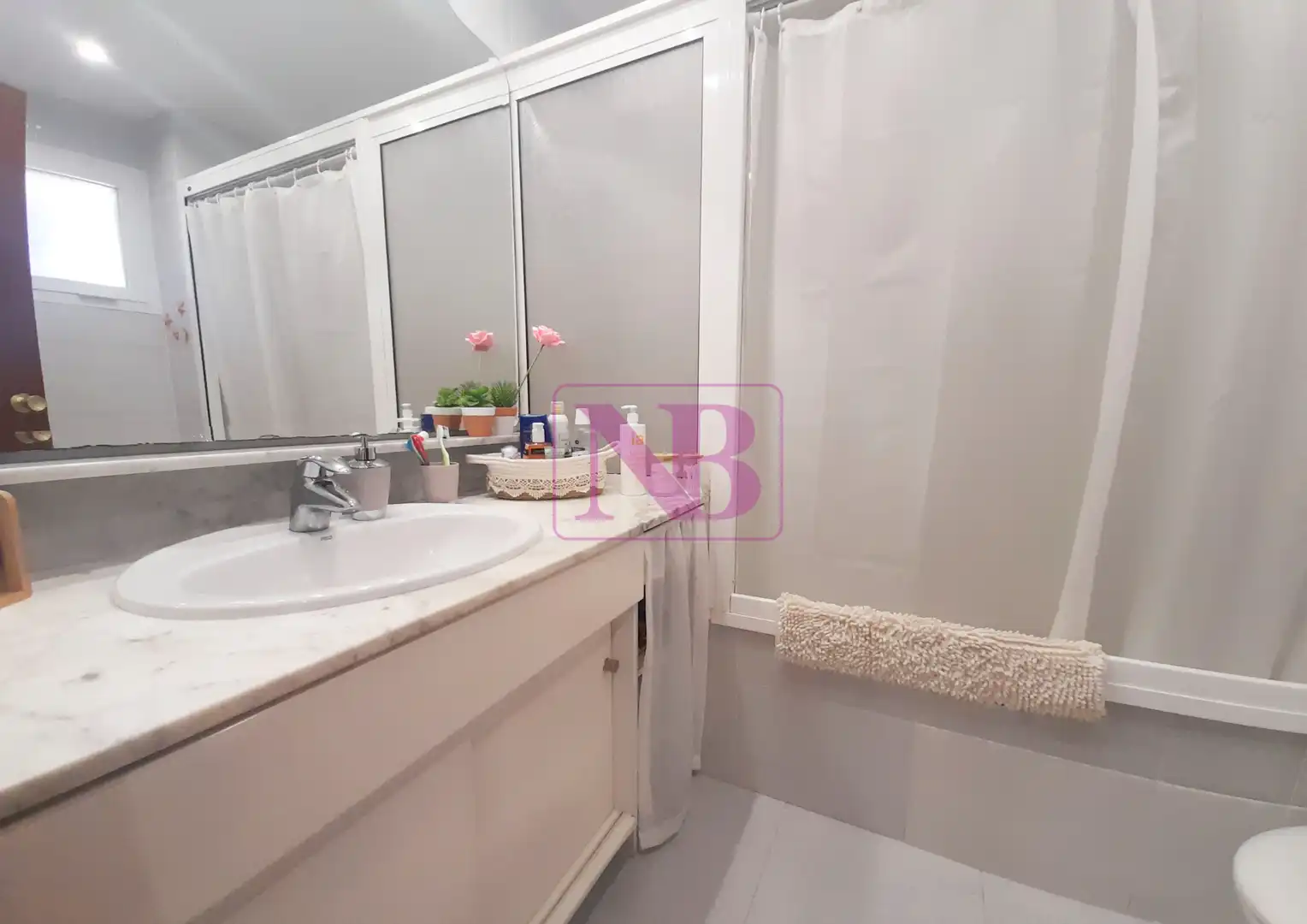 Baño de Piso en venta en Reus con Aire acondicionado y Amueblado