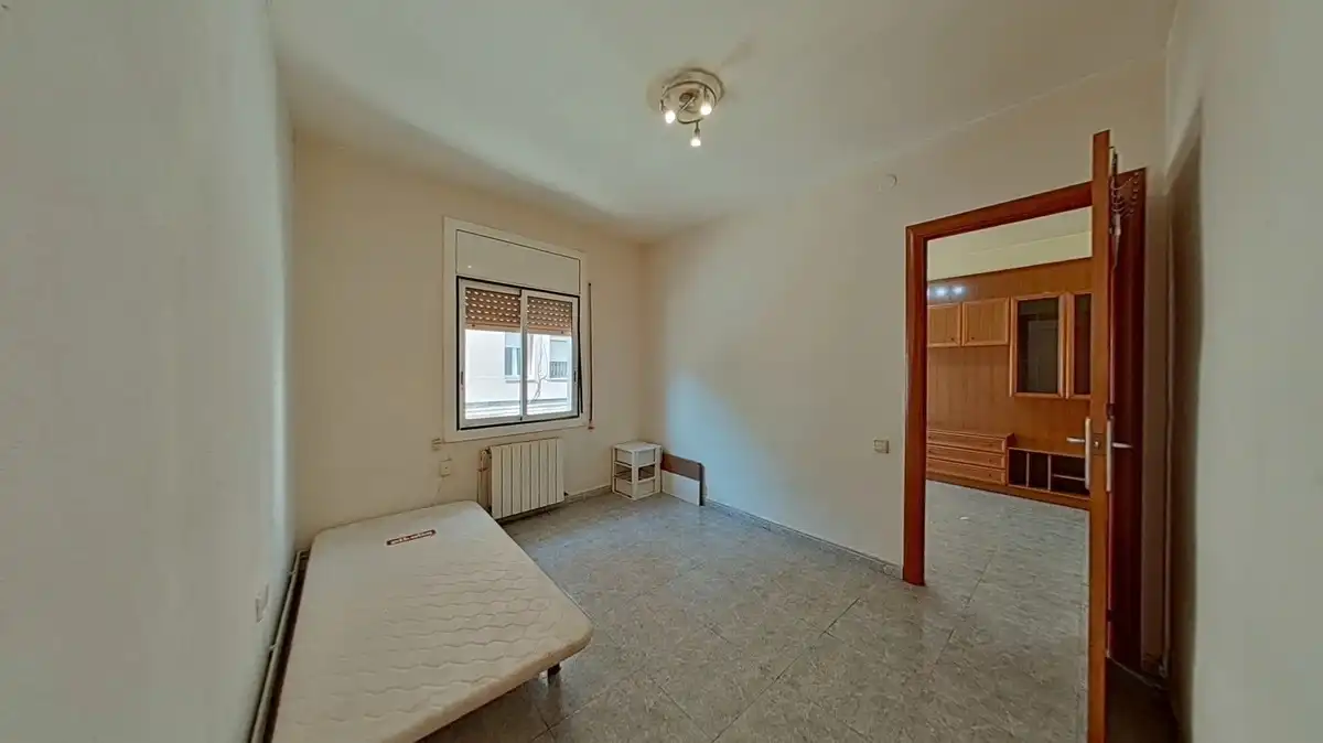 Bedroom of Flat for sale in Badalona  with Heating and Balcony