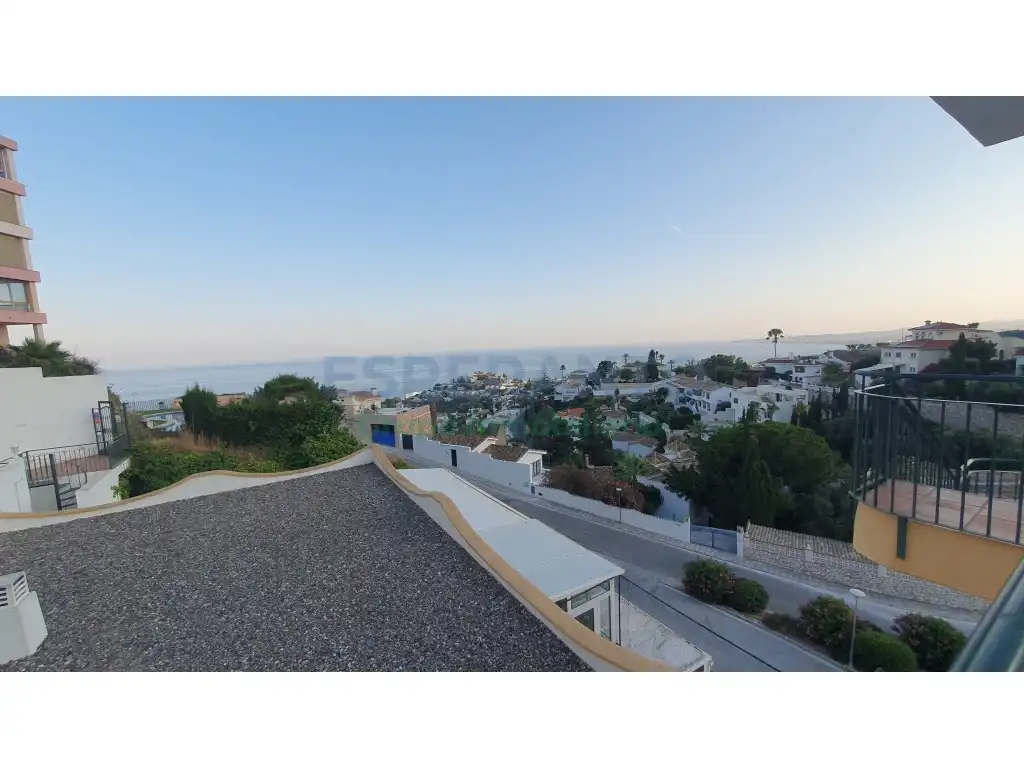 Vista exterior de Apartament de lloguer en Benalmádena amb Moblat