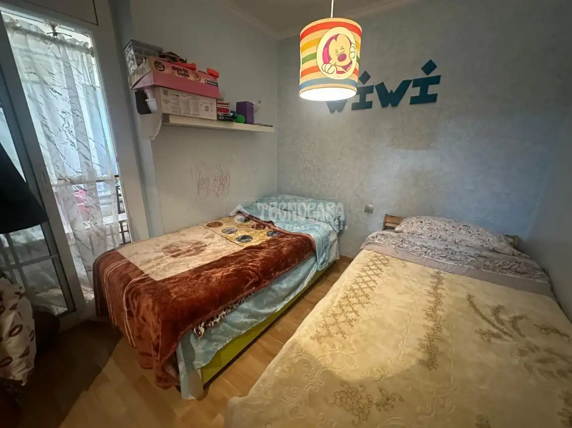 Habitación de Piso en venta en Barcelona con Aire acondicionado y Balcón