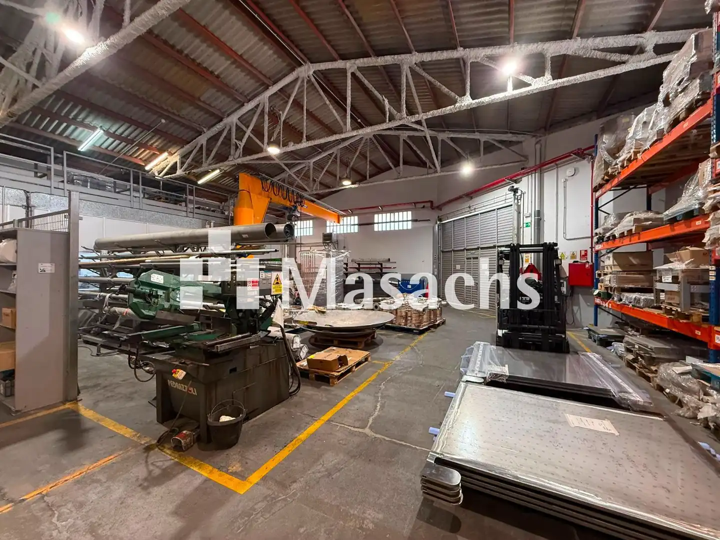 Nau industrial en venda en Terrassa