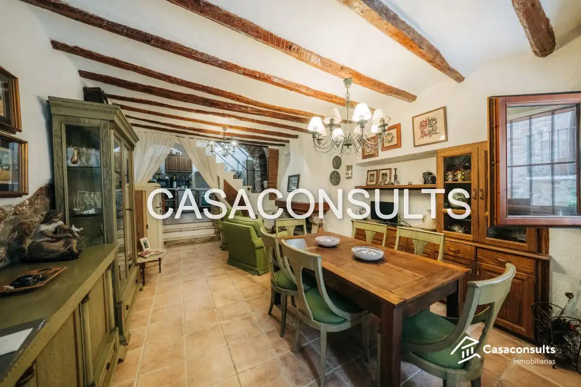 Casa o xalet en venda en Vilafamés amb Calefacció, Terrassa i Moblat