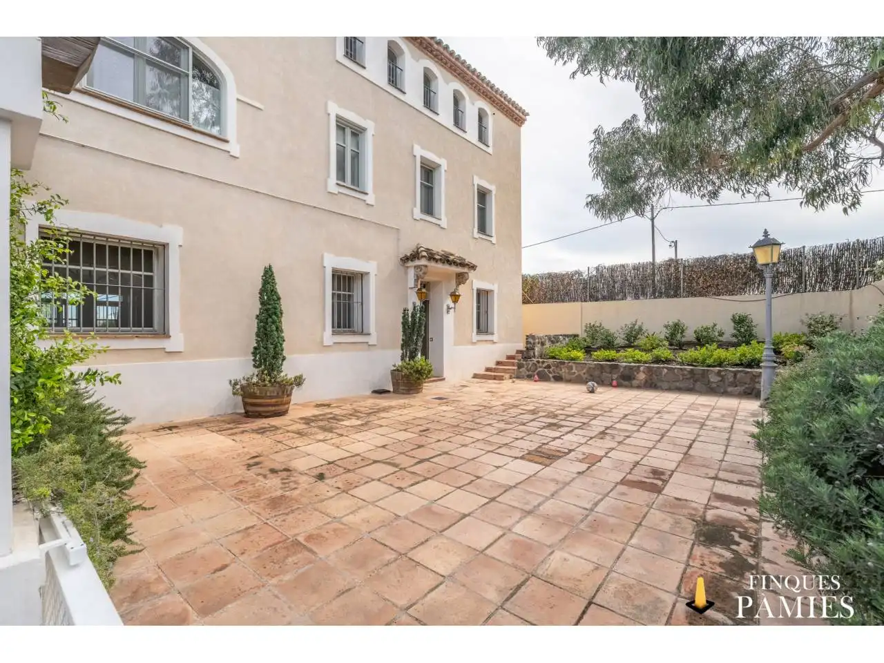 Vista exterior de Casa o chalet en venta en La Selva del Camp con Calefacción, Jardín privado y Terraza