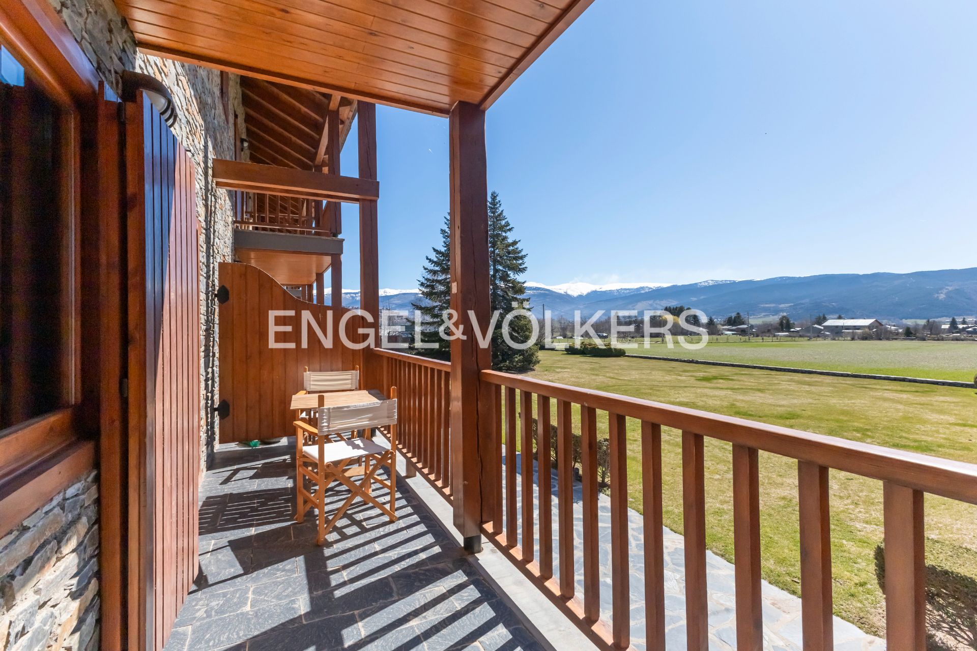 Terrace of Single-family semi-detached for sale in Guils de Cerdanya  with Heating, Parquet flooring and Terrace
