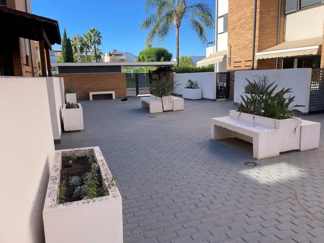 Adosado con piscina en venta en Carrer Elionor Ripoll, imagen 28