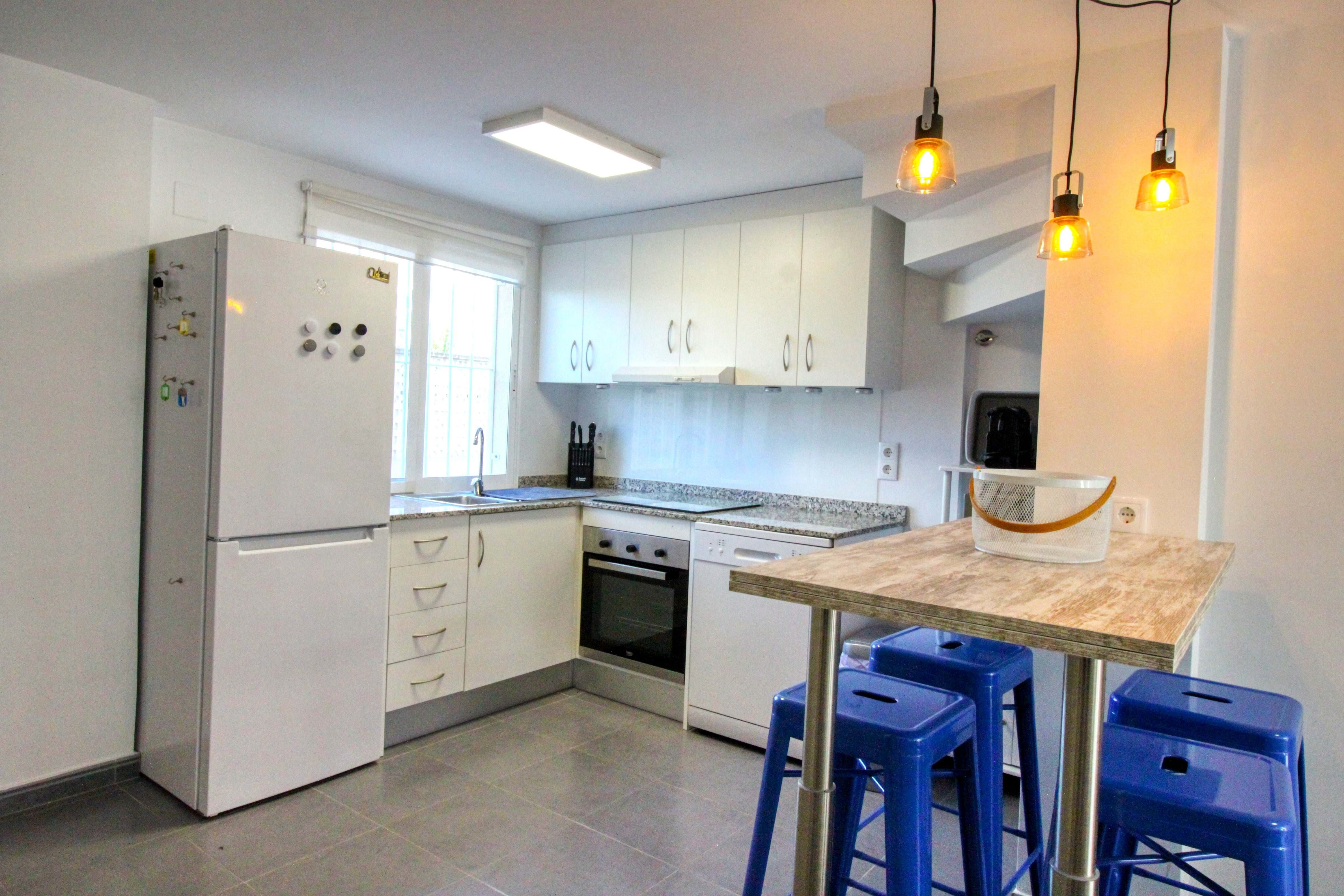 Kitchen of Single-family semi-detached for sale in Oliva  with Air Conditioner, Heating and Swimming Pool