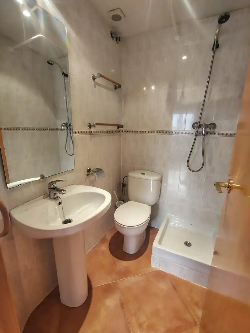 Baño de Piso en venta en Sant Llorenç Savall, Barcelona