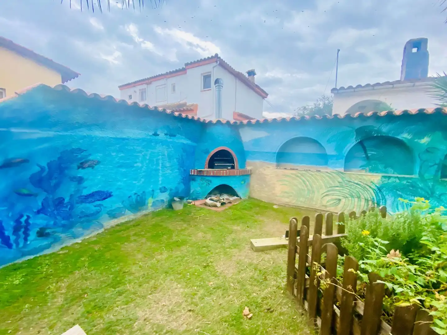 Casa adosada en venda en Empuriabrava amb Aire condicionat, Calefacció i Jardí privat