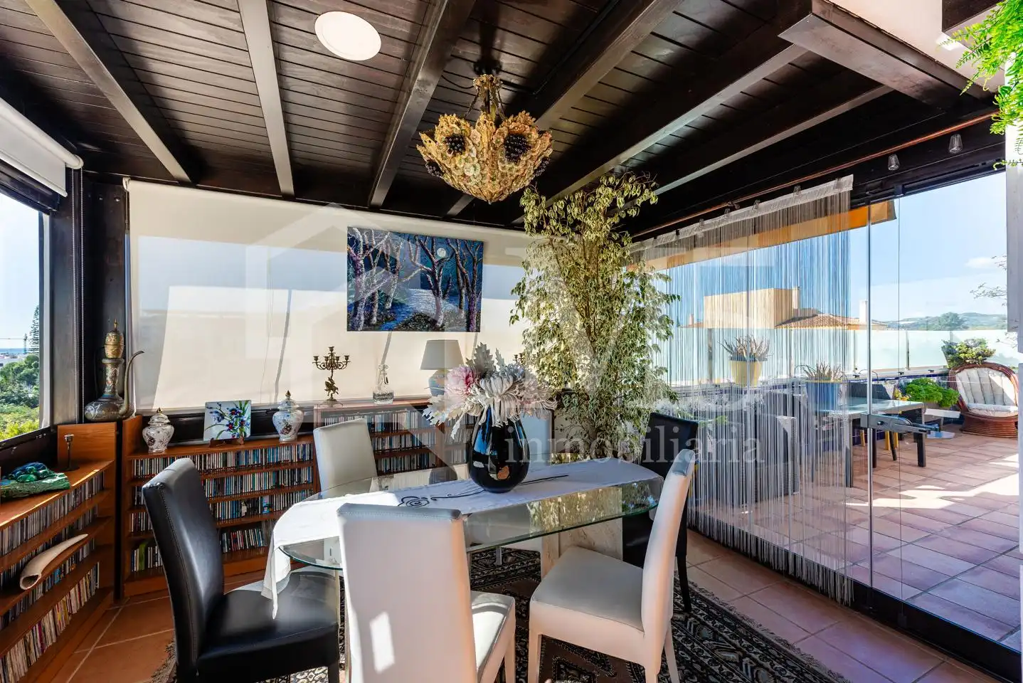 Esszimmer von Dachboden zum Verkauf in Vélez-Málaga mit Klimaanlage, Terrasse und Abstellraum