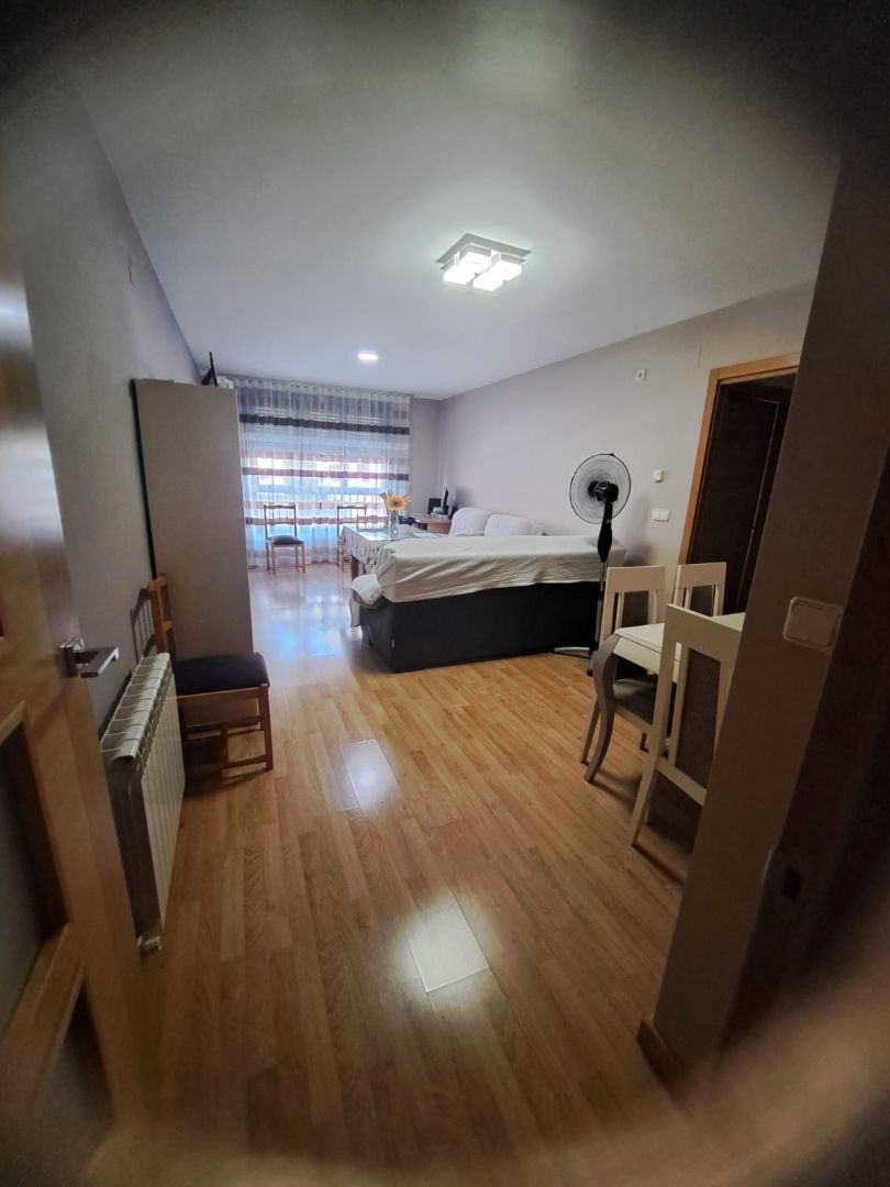 Bedroom of Flat for sale in Guadix  with Heating, Parquet flooring and Furnished