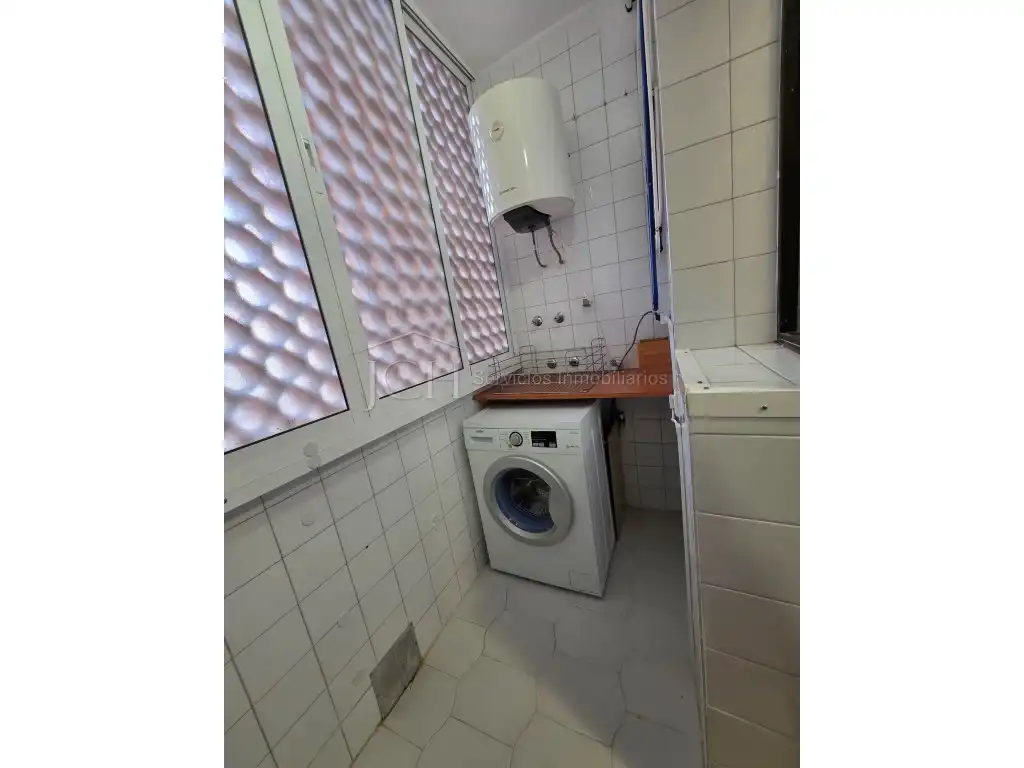 Cuina de Pis en venda en Mijas amb Moblat i Forn