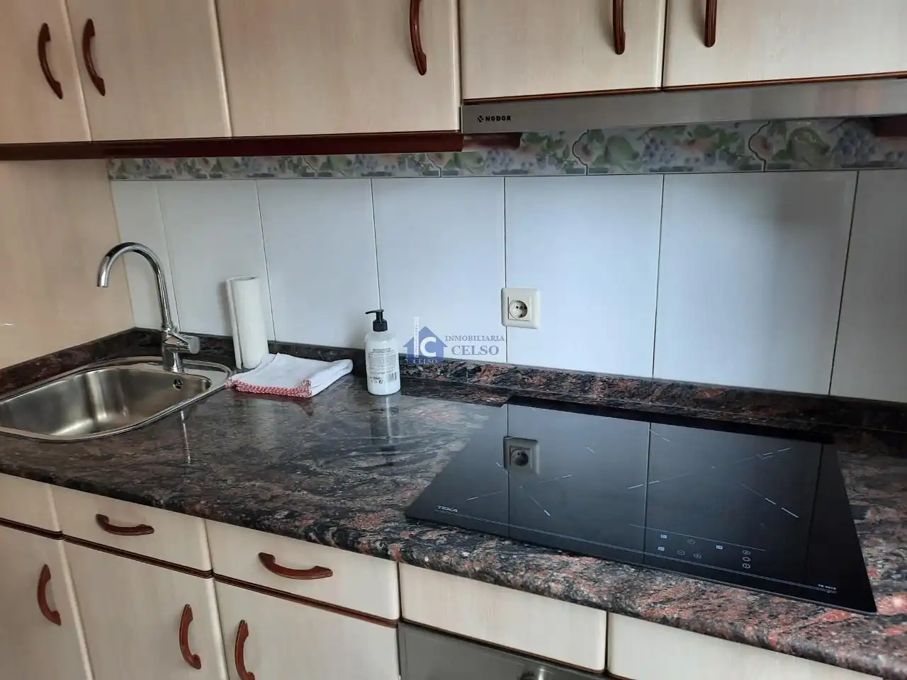 Apartamento de alquiler en Ourense Capital , Ourense