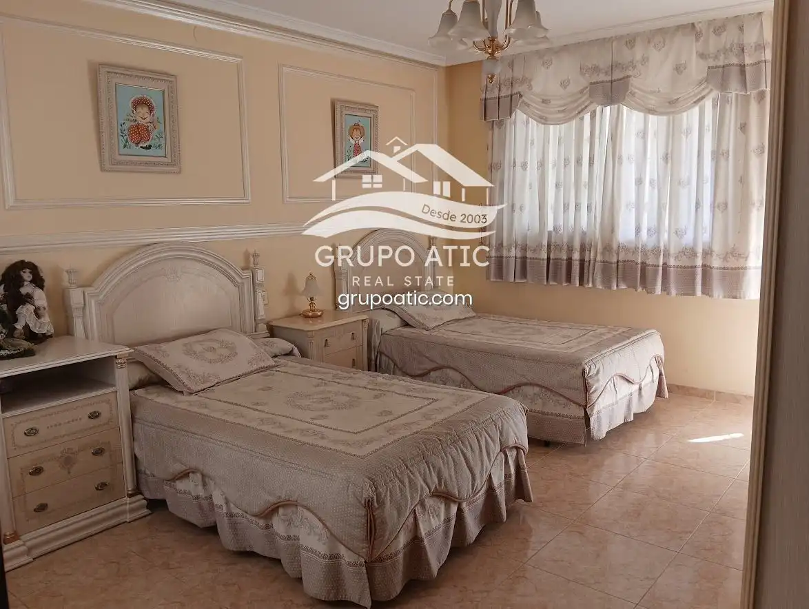 Schlafzimmer von Haus oder Chalet zum Verkauf in Vila-real mit Heizung und Terrasse