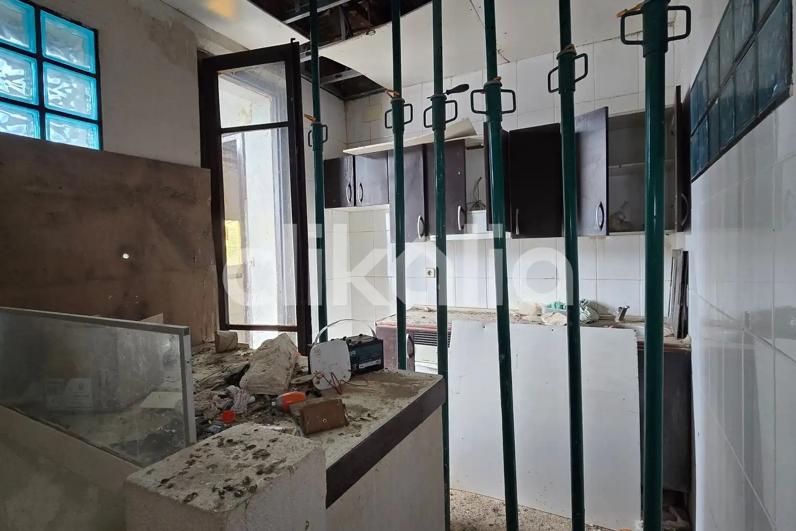 Cuina de Casa o xalet en venda en Roda de Ter amb Terrassa i Traster