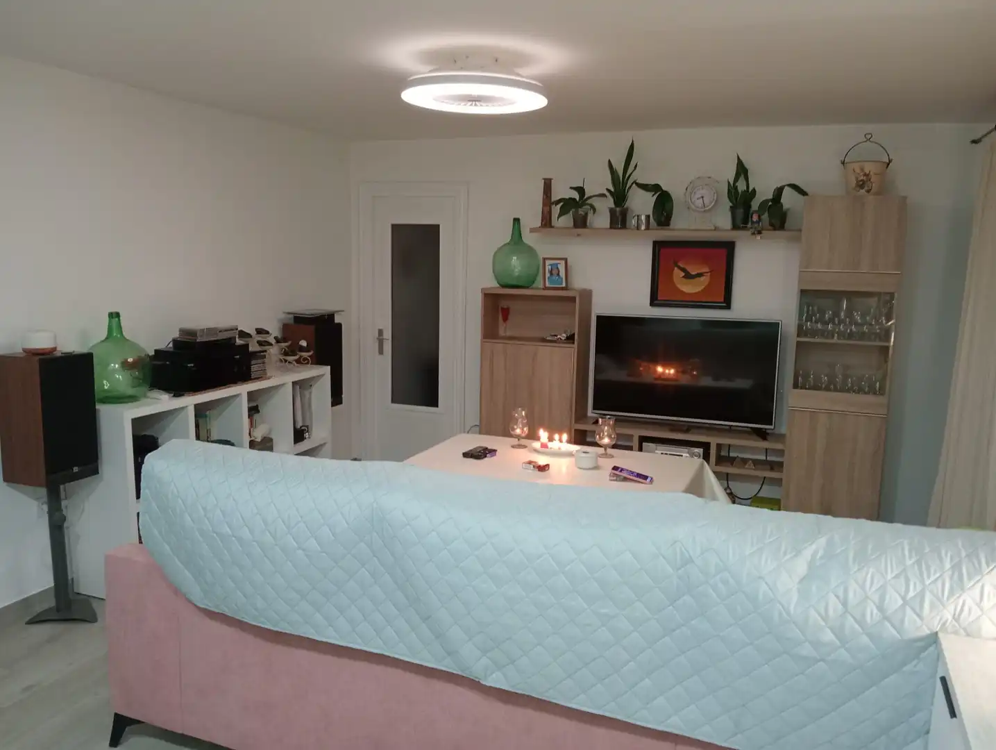 Sala d'estar de Pis en venda en Guillena amb Aire condicionat, Terrassa i Piscina comunitària
