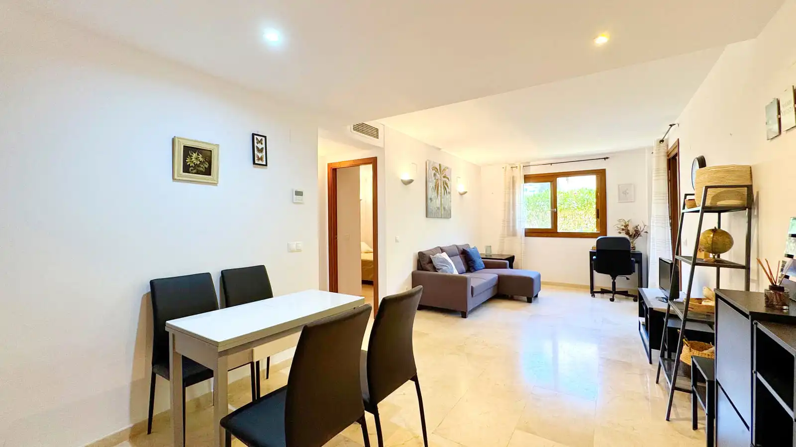Living room of Flat for sale in Torrevieja