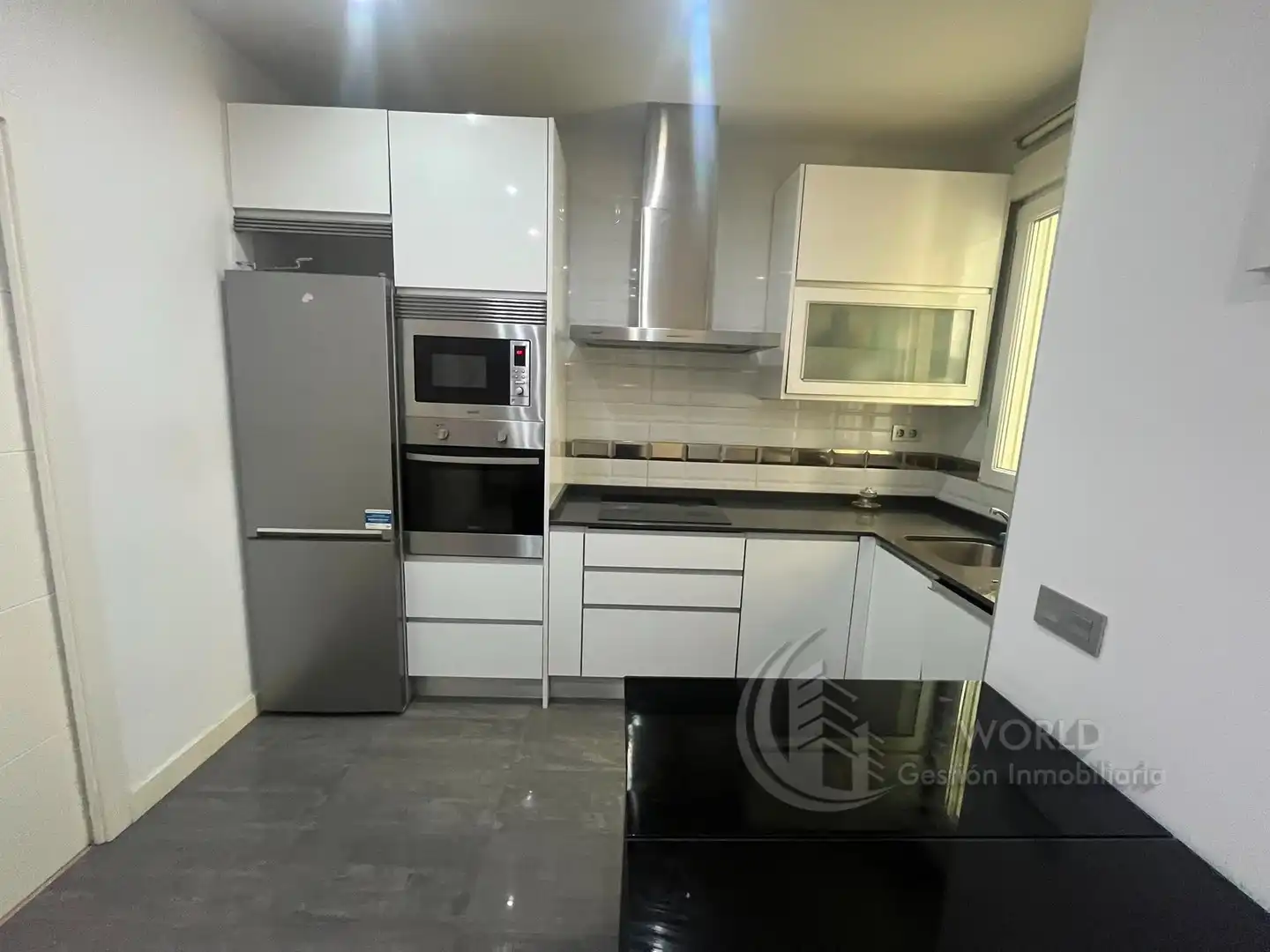 Kitchen of Flat for rent in Madrid  with Air Conditioner, Heating and Furnished