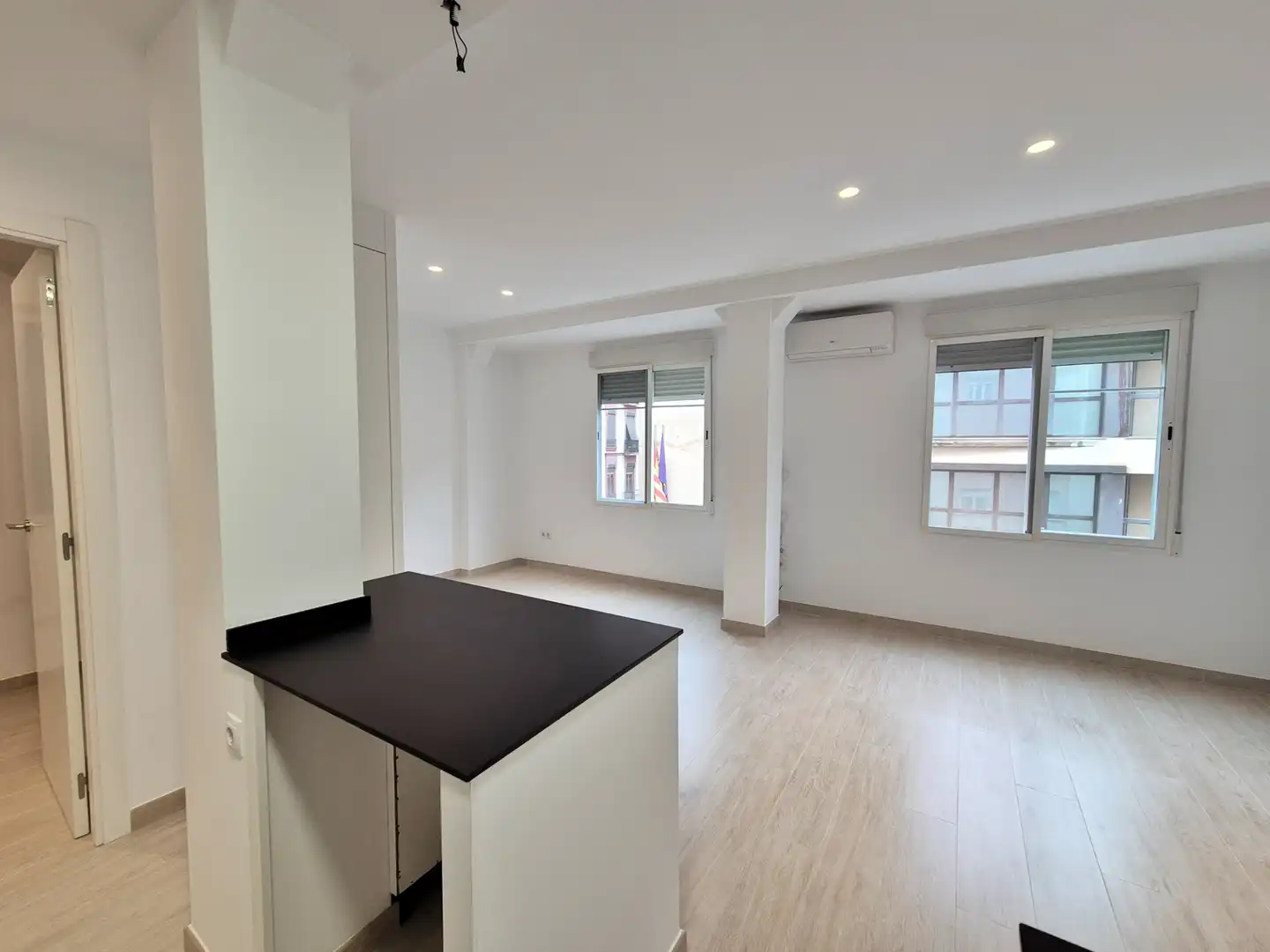 Habitación de Piso en venta en Valencia con Aire acondicionado, Parquet y Horno