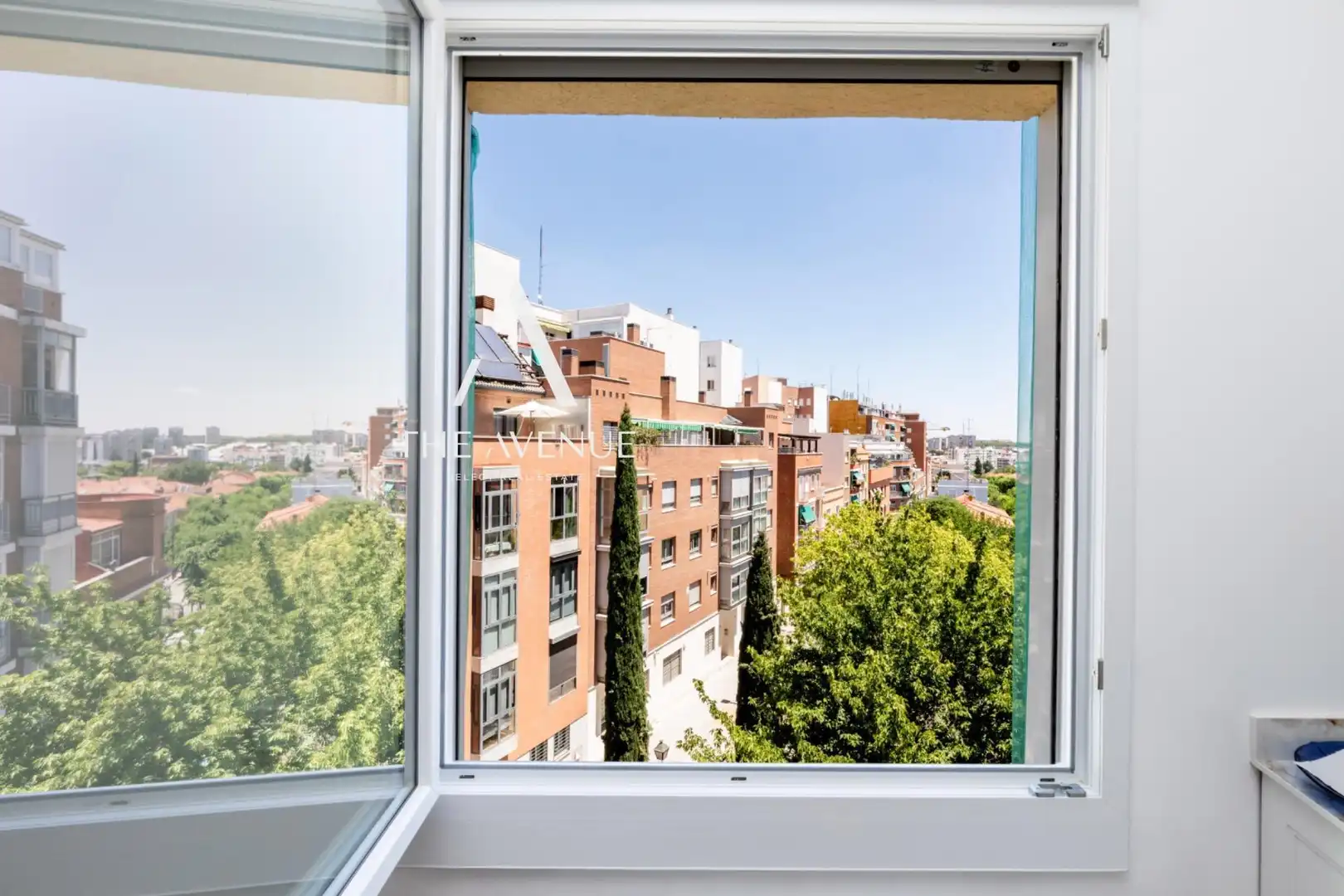 Vista exterior de Pis en venda en Madrid amb Aire condicionat, Calefacció i Moblat