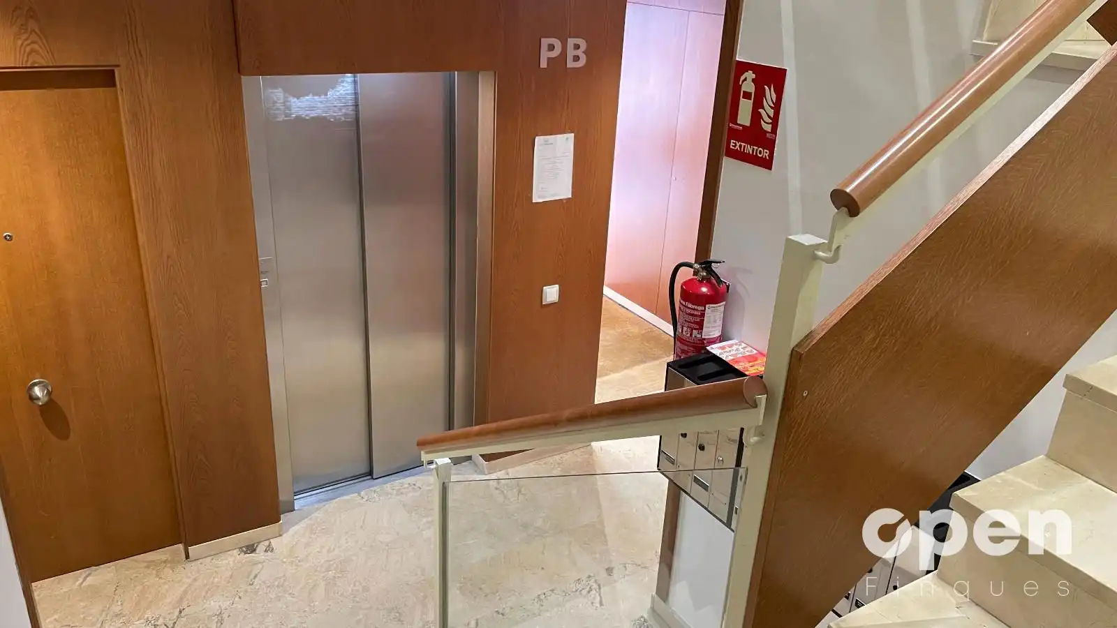 Piso en venta en Terrassa con Aire acondicionado, Calefacción y Parquet
