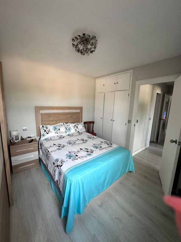 Bedroom of Flat for sale in Mansilla de las Mulas  with Heating, Terrace and Furnished