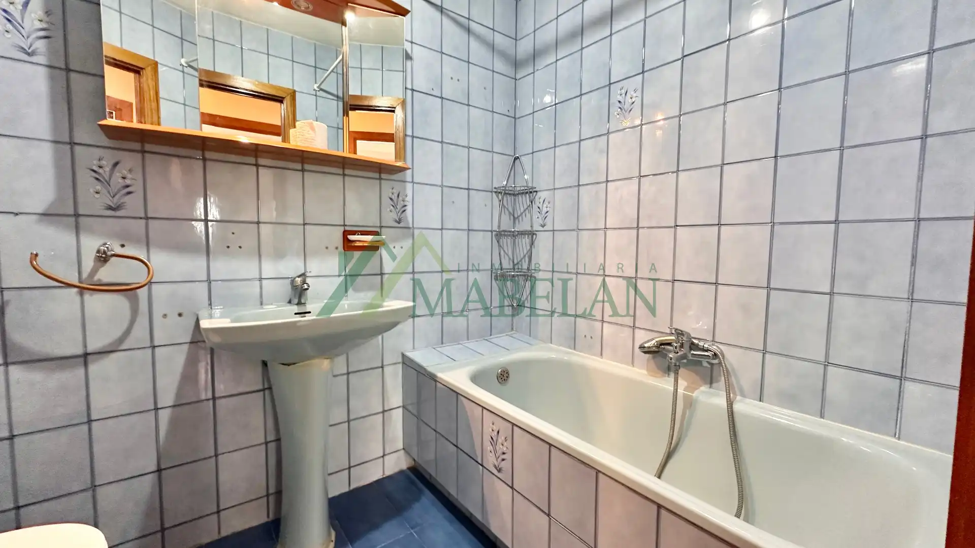 Baño de Piso en venta en Móstoles con Aire acondicionado, Calefacción y Parquet