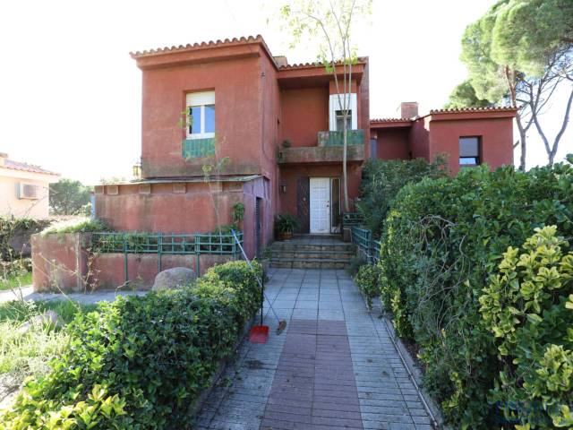 Casa-chalet en Venta en España, 4BA en Urbanitzacions del Nord