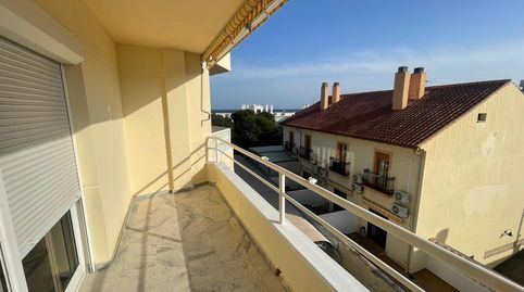 Foto 2 de Piso en venta en La Carihuela - Los Nidos, Torremolinos