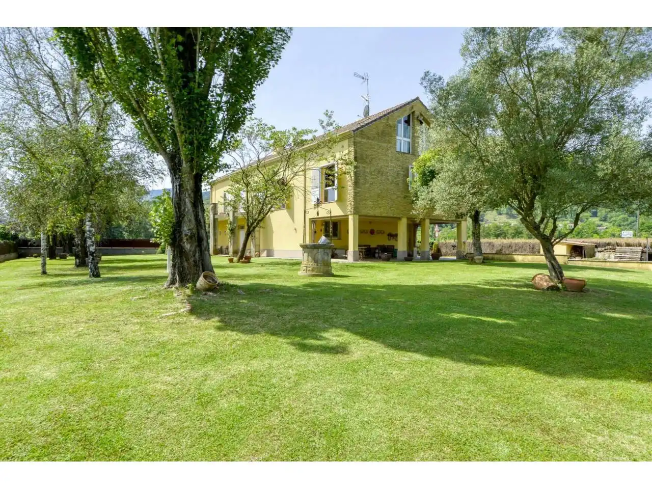 Jardín de Casa o chalet en venta en La Vall d'en Bas con Calefacción, Jardín privado y Parquet