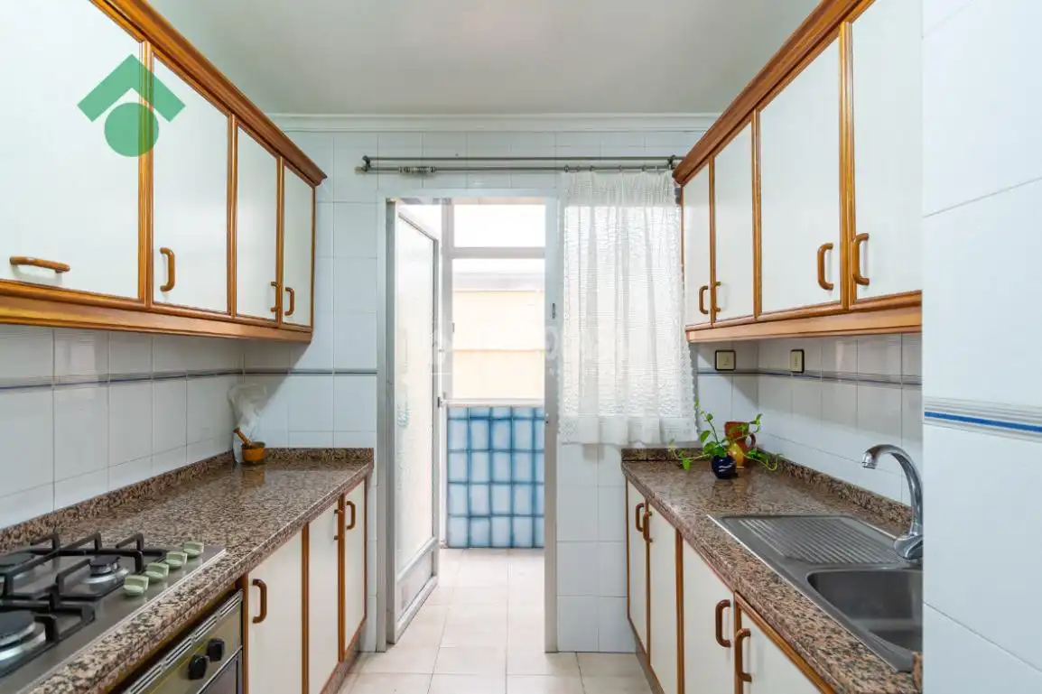 Küche von Wohnung zum Verkauf in Almuñécar mit Möbliert und Balkon