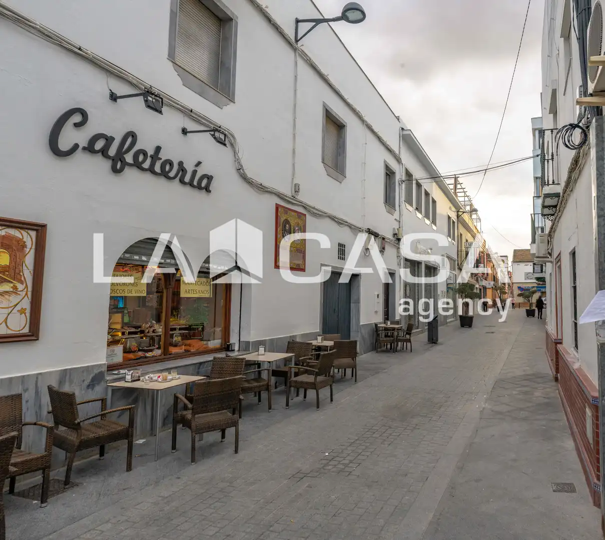 Wohnung zur Miete in Calle BOTICA, Arenal - La Pólvora