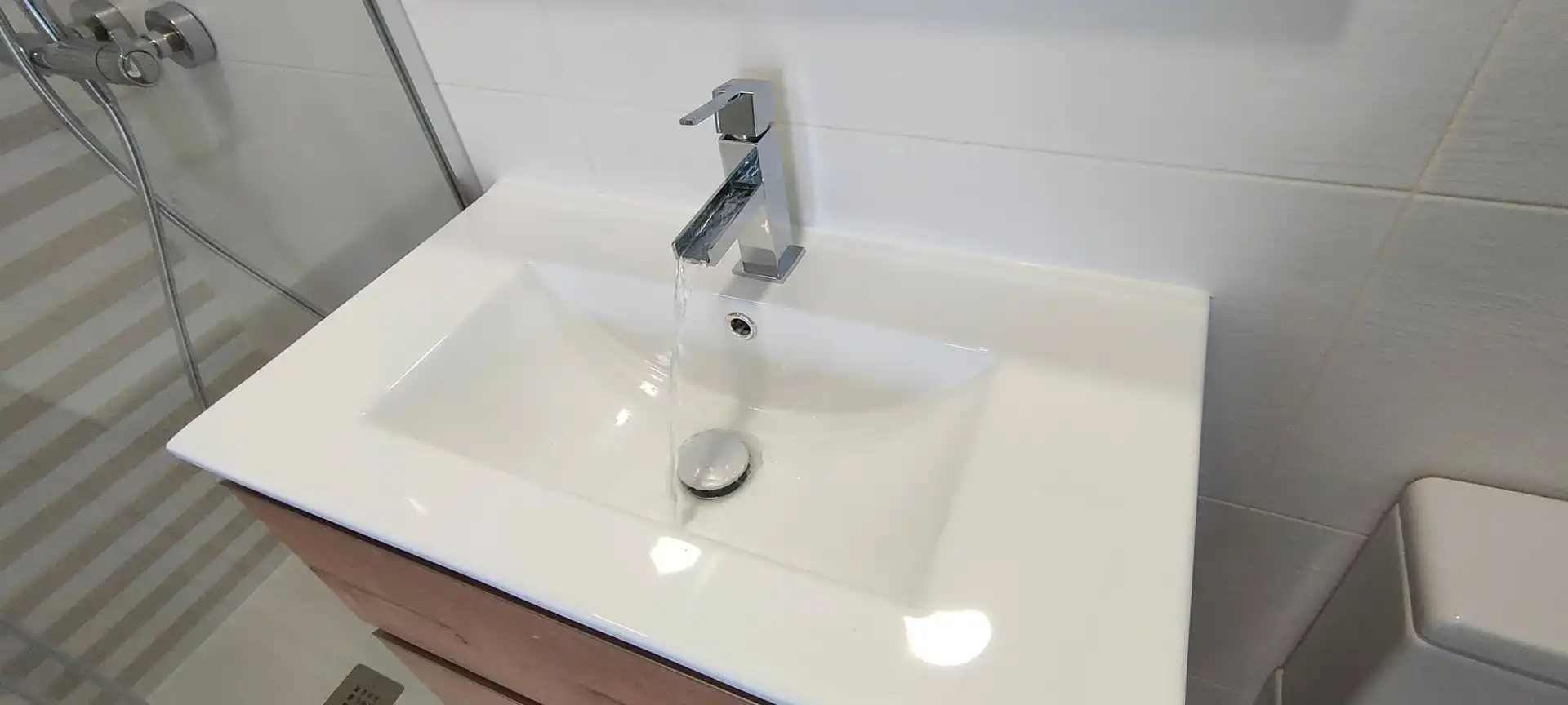 Baño de Piso en venta en Arteixo con Calefacción, Trastero y Horno