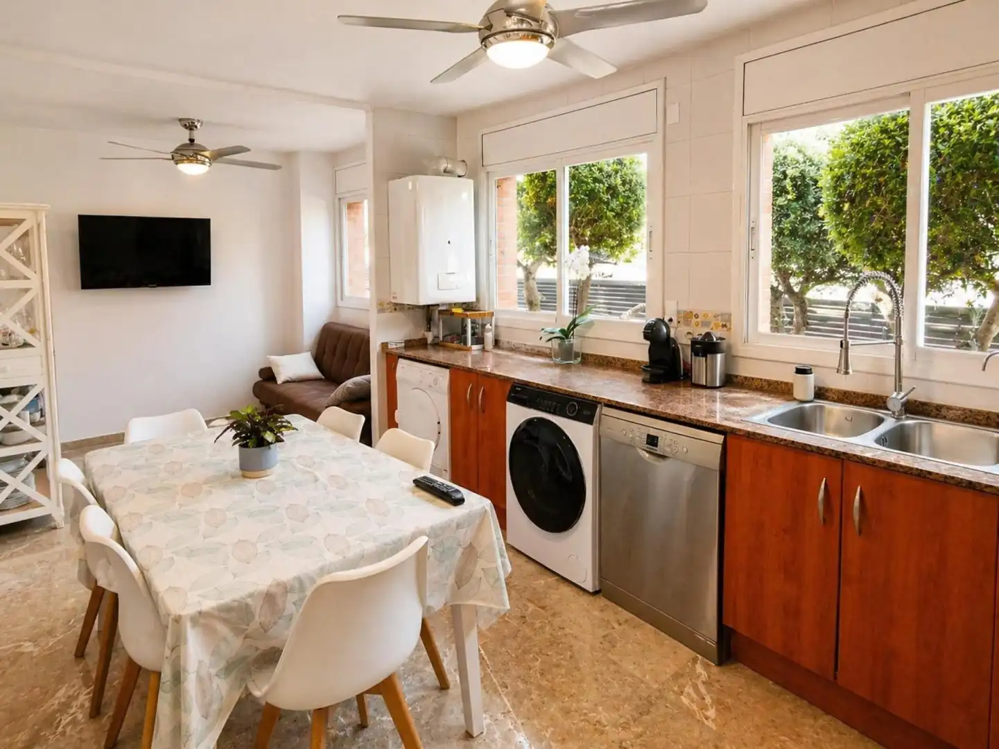 Cocina de Casa adosada en venta en Cambrils con Calefacción