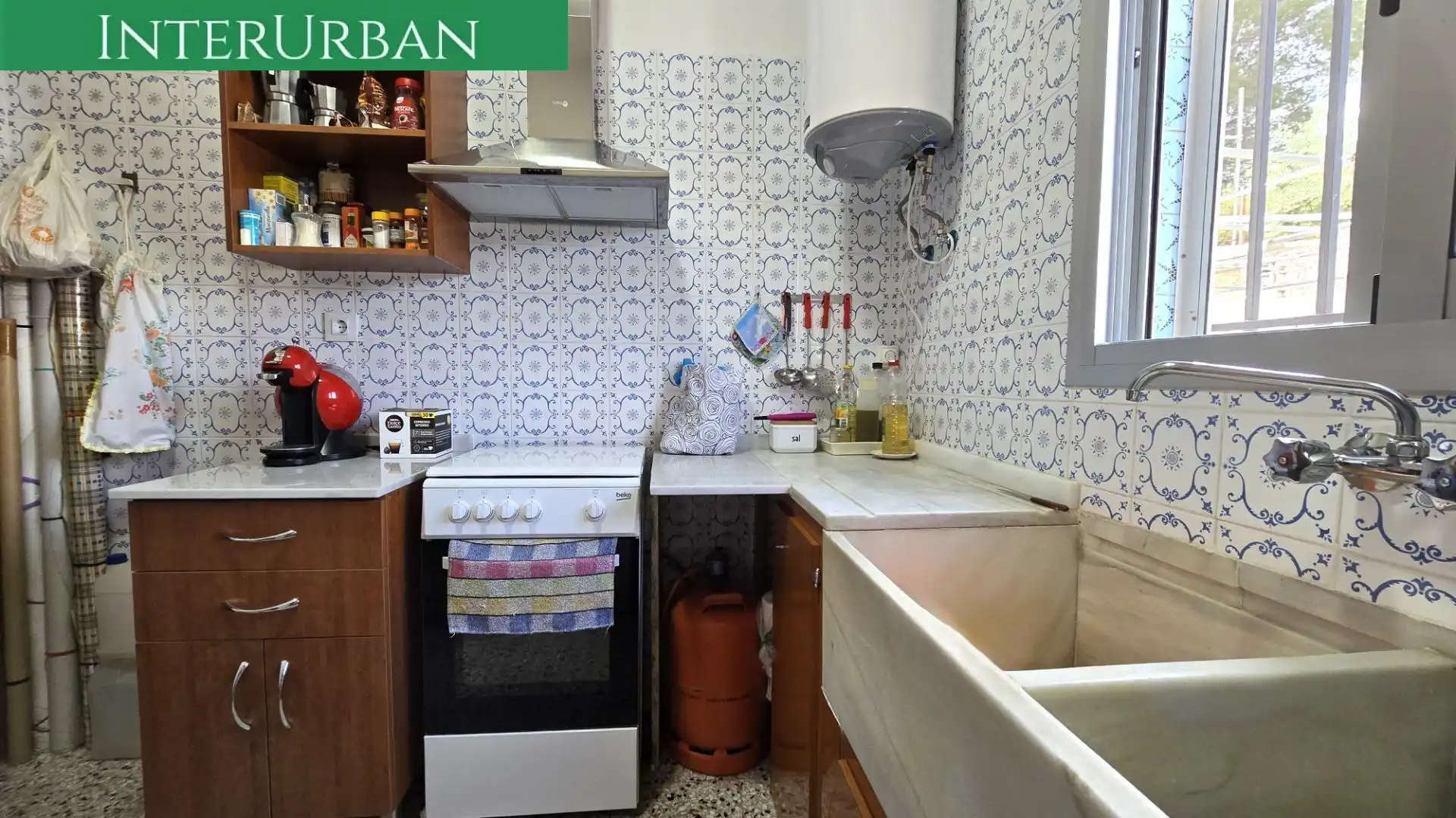 Cocina de Casa o chalet en venta en Casinos con Aire acondicionado, Calefacción y Jardín privado