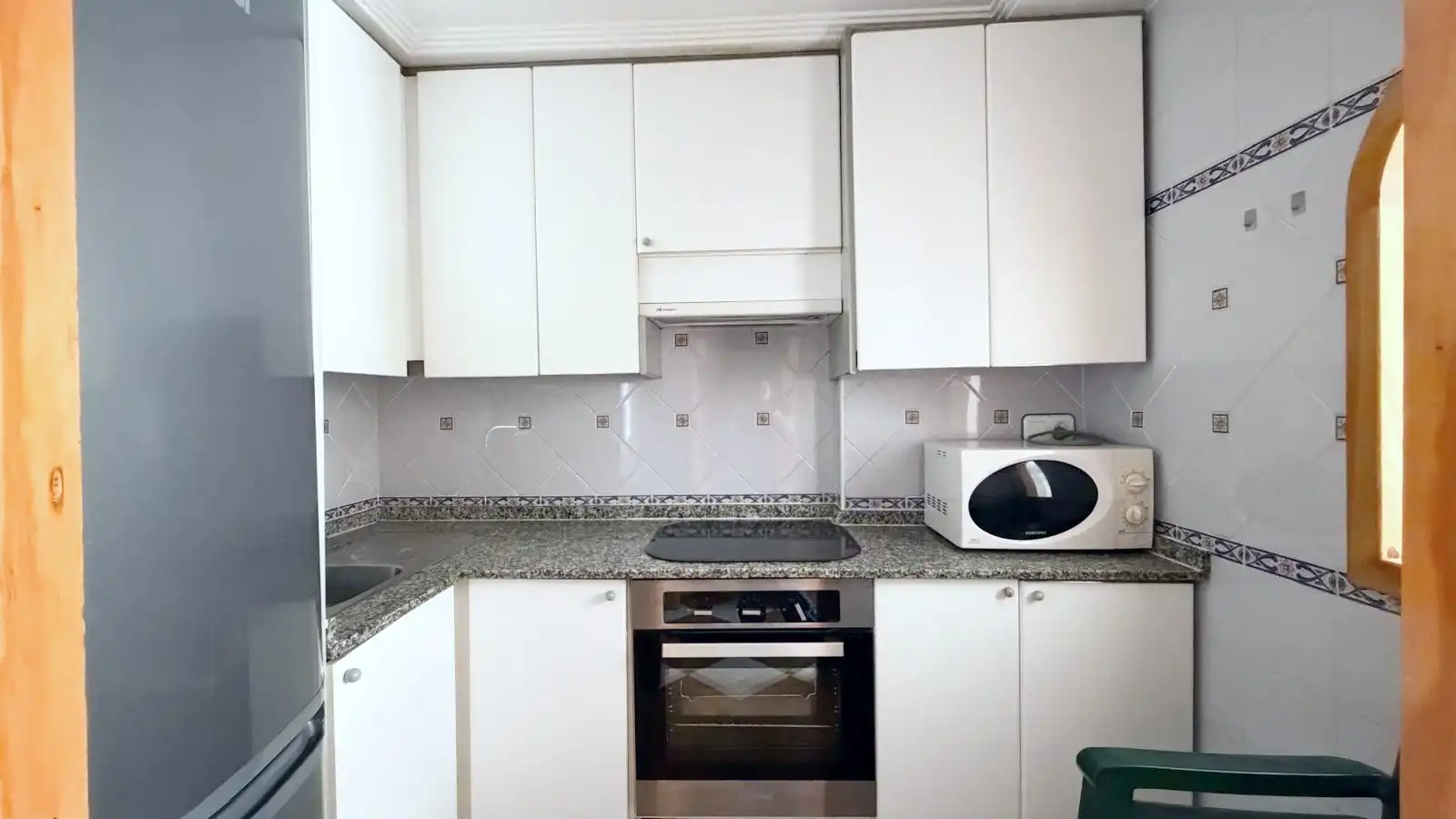 Cocina de Piso en venta en Los Alcázares con Piscina, Amueblado y Horno