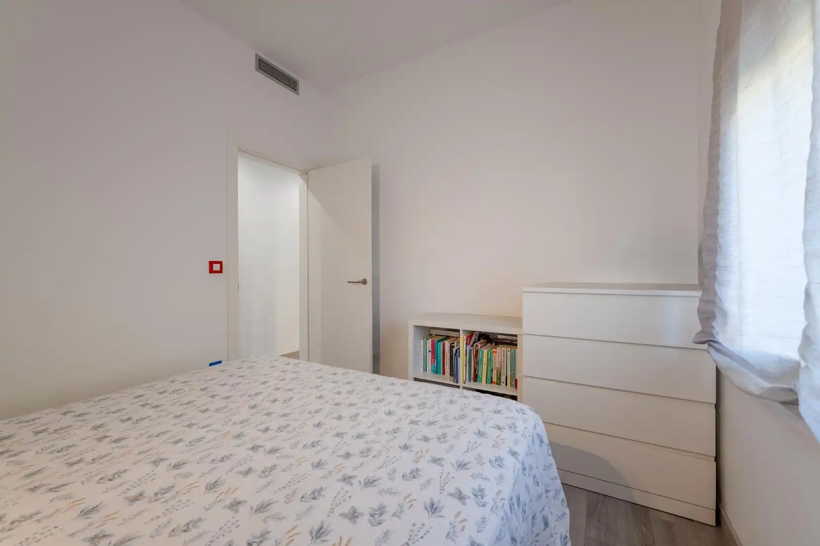Habitación de Casa o chalet en venta en Bàscara con Aire acondicionado, Jardín privado y Parquet