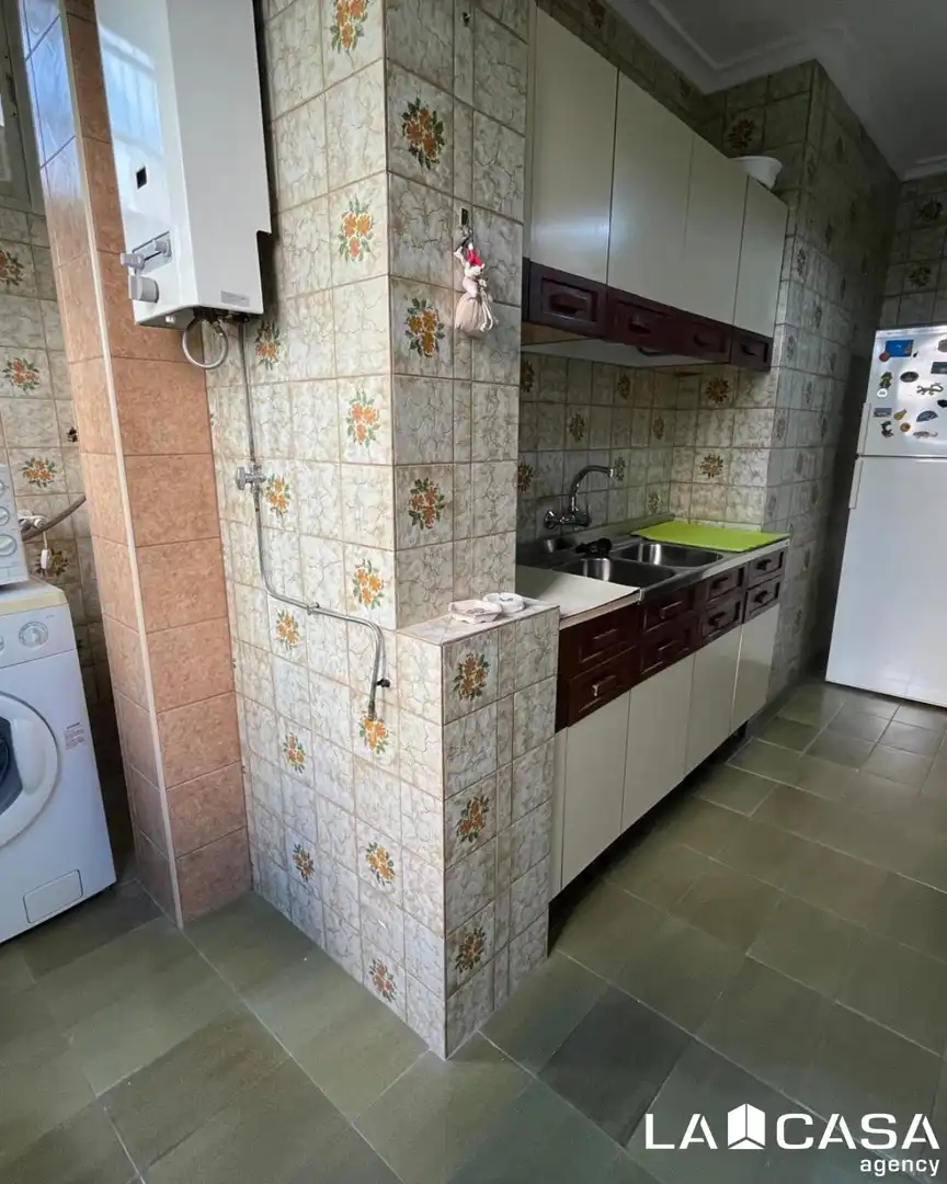Kitchen of Flat for sale in Sevilla  with Heating and Terrace