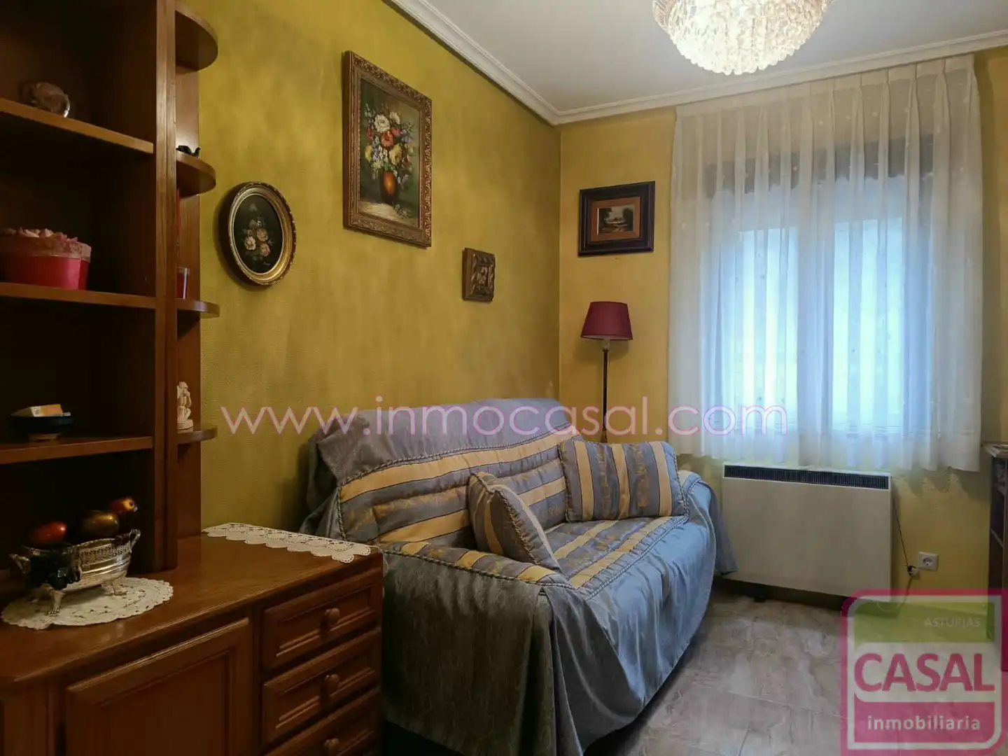 Wohnzimmer von Wohnung zur Miete in Aller mit Heizung, Abstellraum und Möbliert