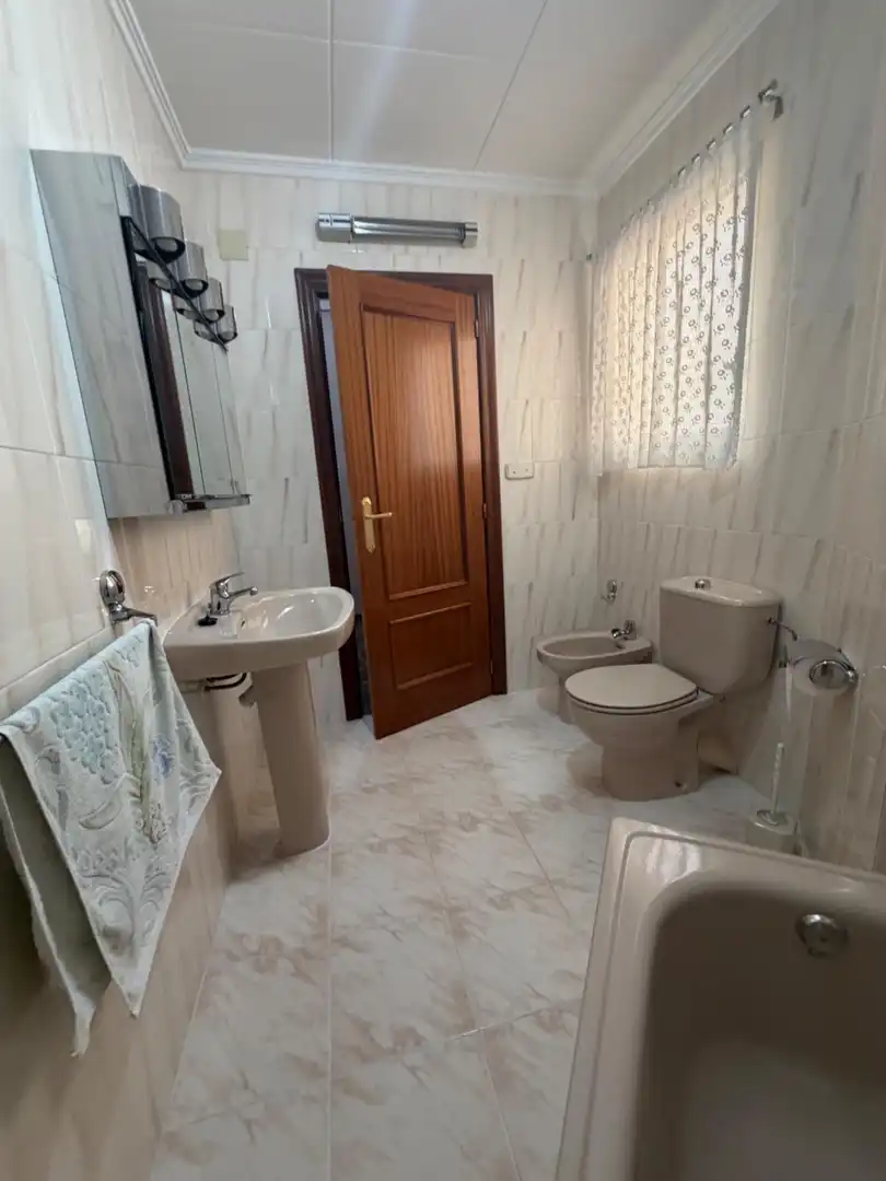 Bathroom of Houses for sale in Llíria  with Air Conditioner, Terrace and Storage room